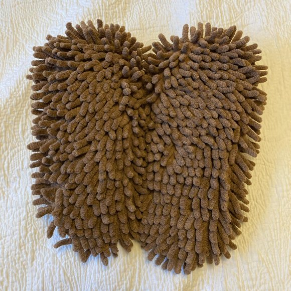 Kitty Cat Slippers Eats Dust Bunnies NWT - Picture 2 of 3